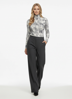 Блузка трикотажная молочно-серая